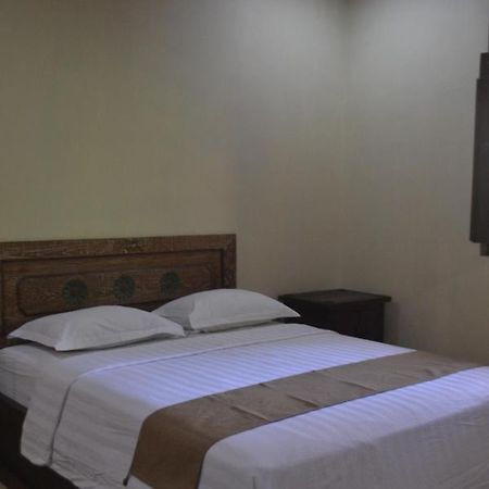 Hotel Batukaras Kalaras Eksteriør billede
